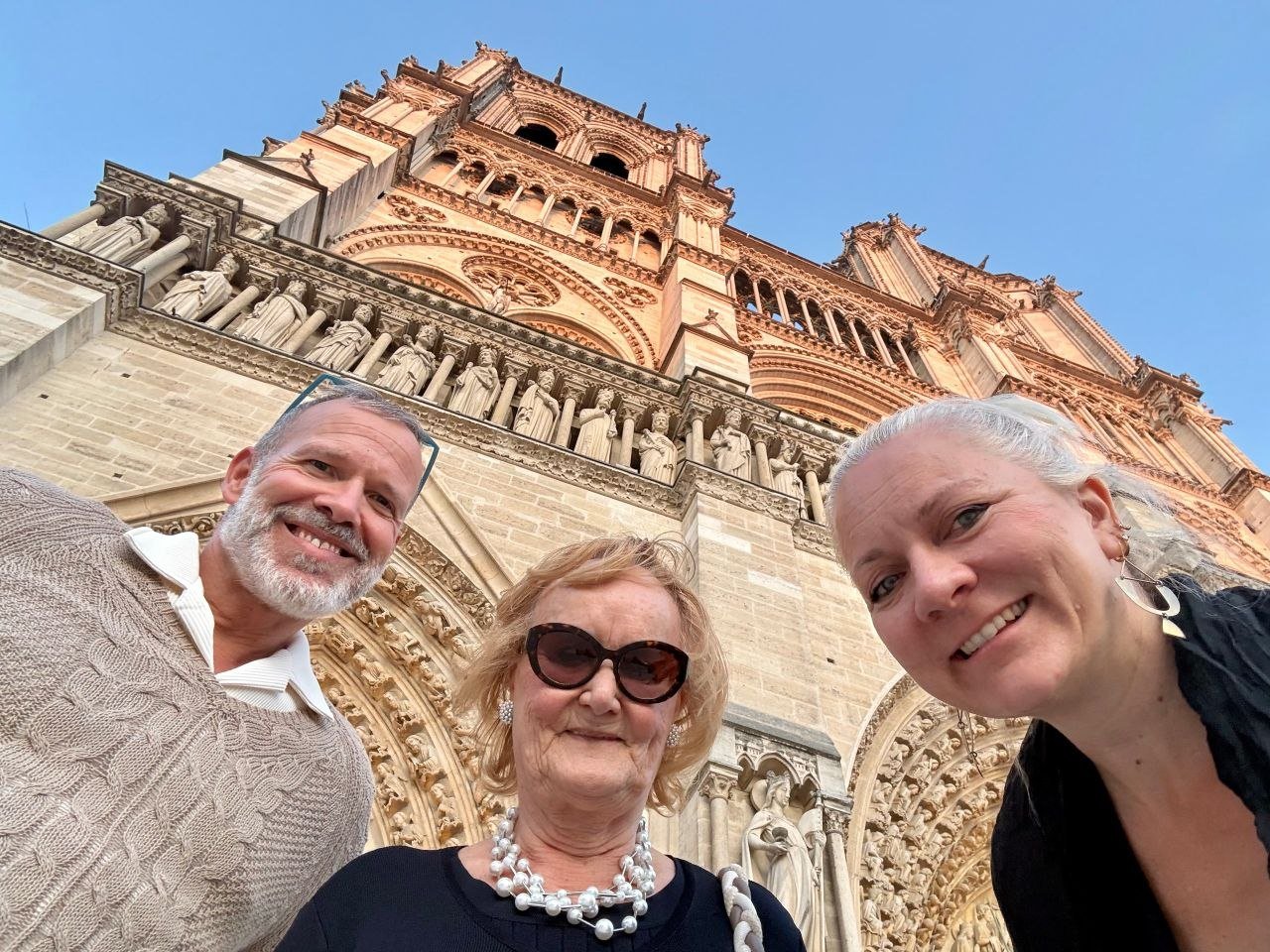 The Spaceship Academy hosts together in Paris in front of Notre-Dame